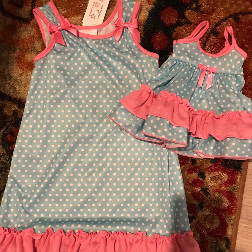 Laura Dare 3T BNWT’s